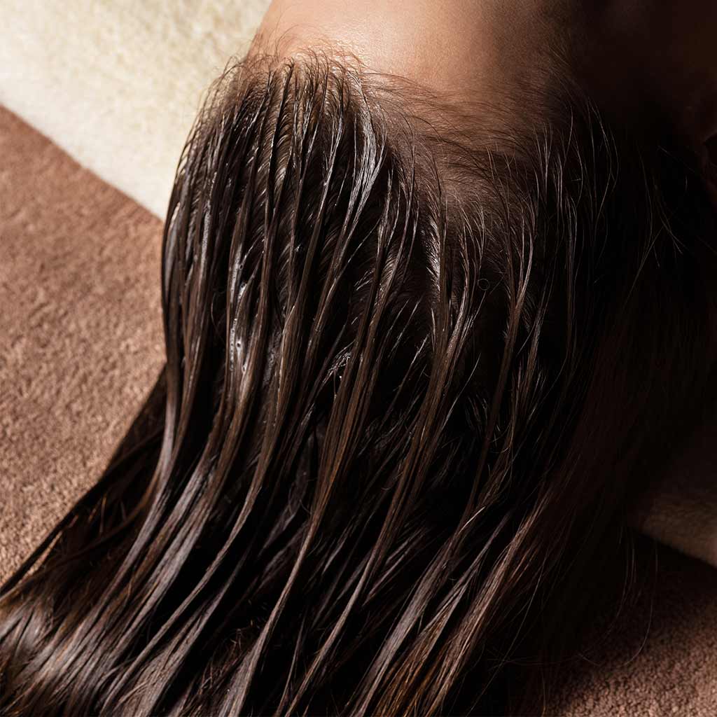 5 Lesser-known Benefits of Rosemary Oil for Hair
