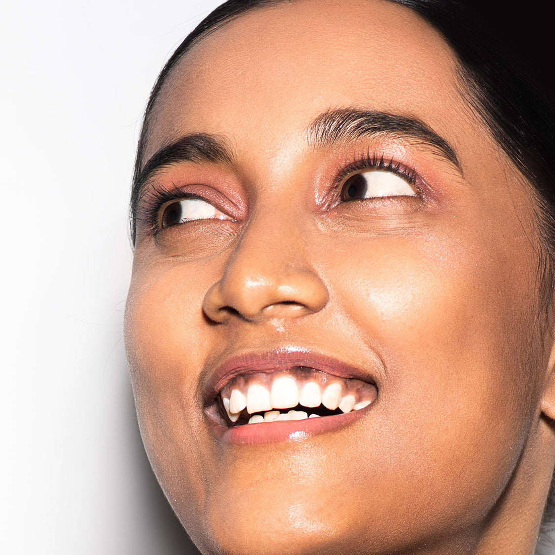 Why Is a Gentle Approach to Clogged Pores Necessary?
